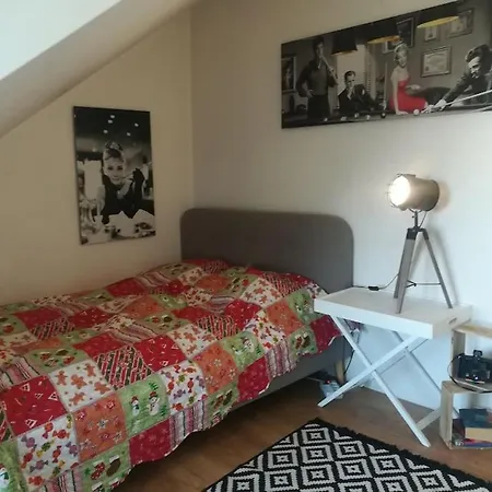 Penthousewohnung 120 Qm Innenstadt+ Dachterrasse Apartment *